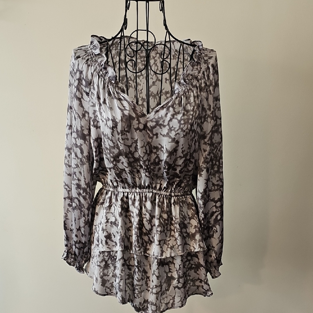 Violet & Clare Gray Tie Dye Print Silk Blouse/Tunic